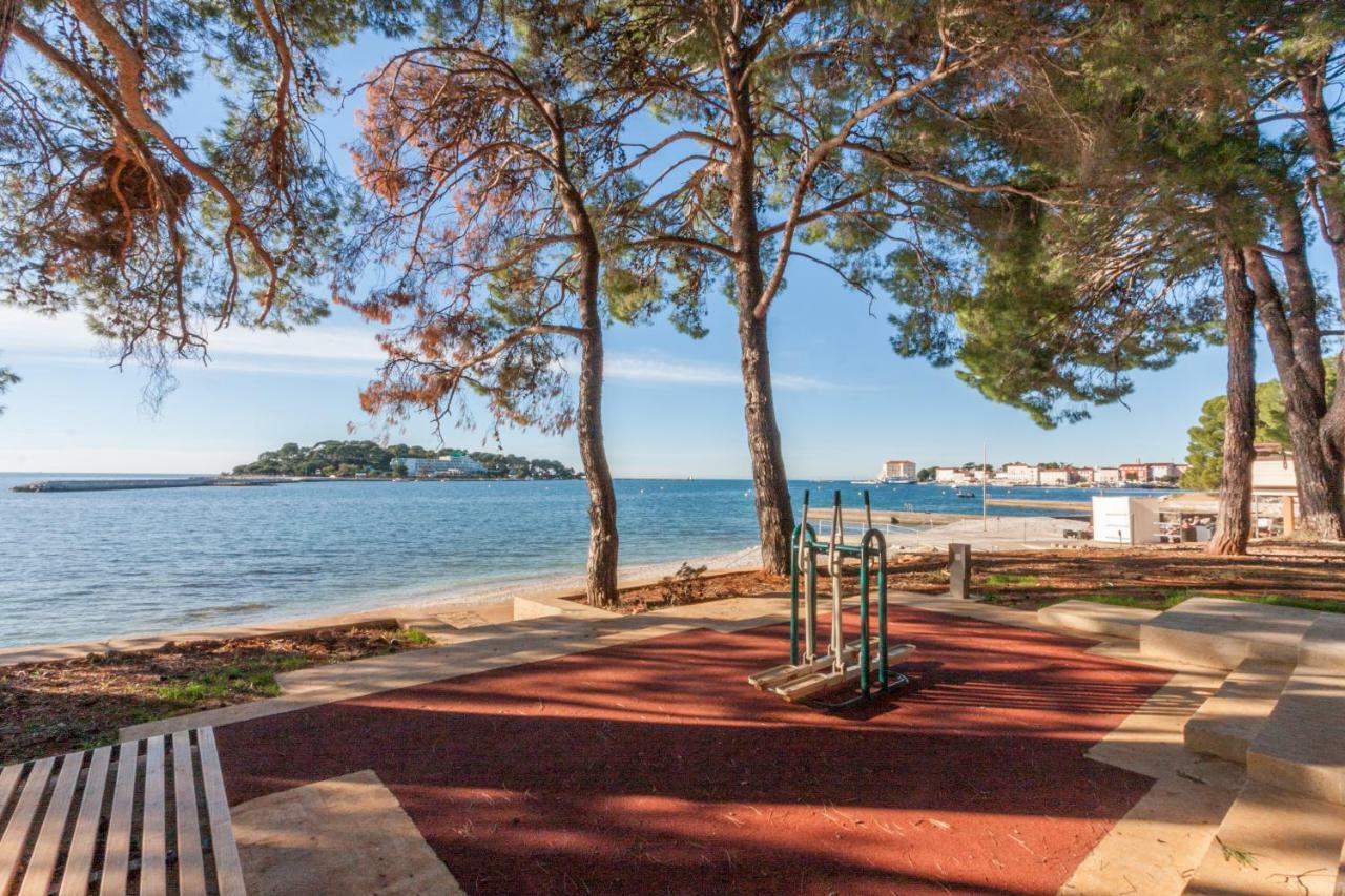 Villa California Porec Exterior photo