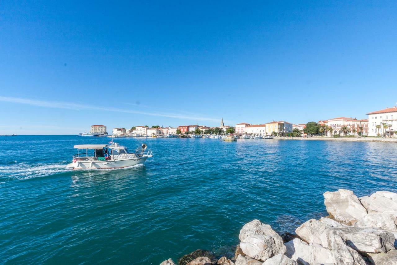 Villa California Porec Exterior photo