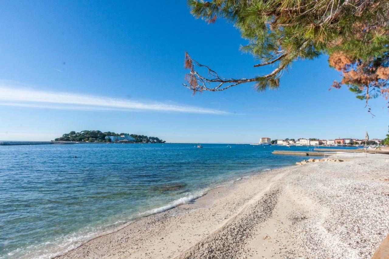Villa California Porec Exterior photo