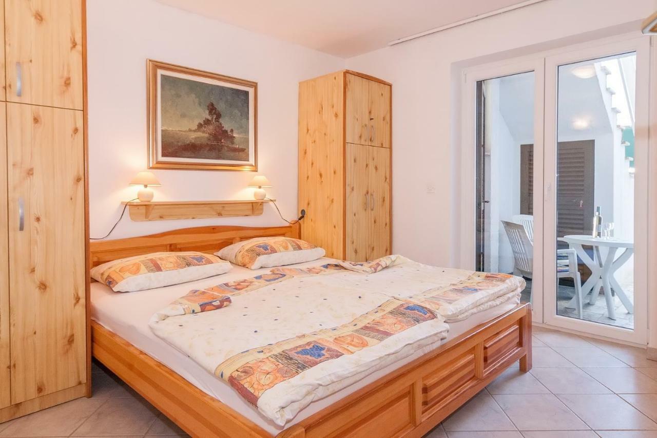 Villa California Porec Exterior photo